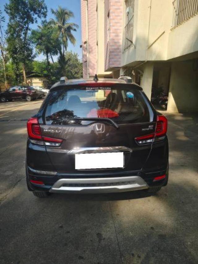 https://images10.gaadi.com/usedcar_image/4261632/original/061413fbd9cee1d608512569b499f297.jpeg?imwidth=6401