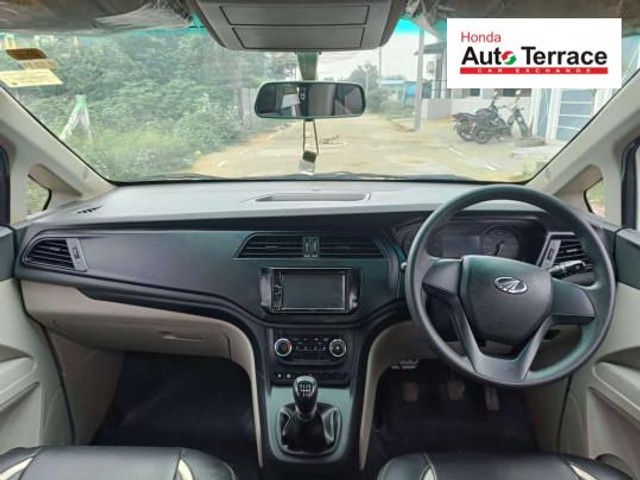 Second-hand 2019 Mahindra Marazzo M2 BSIV for sale in Tiruchirappalli-14