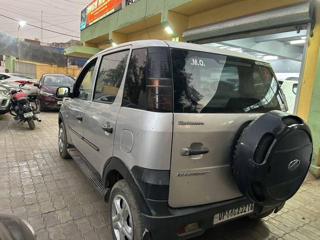 https://images10.gaadi.com/usedcar_image/4261816/original/processed_d73d8ac500fba7a71fe6d7fa79207ae9.jpg?imwidth=6402