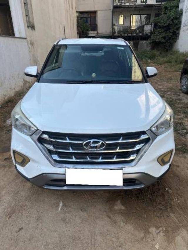 https://images10.gaadi.com/usedcar_image/4261854/original/e721d23e52e8567dc0ee01674616710b.jpg?imwidth=6400