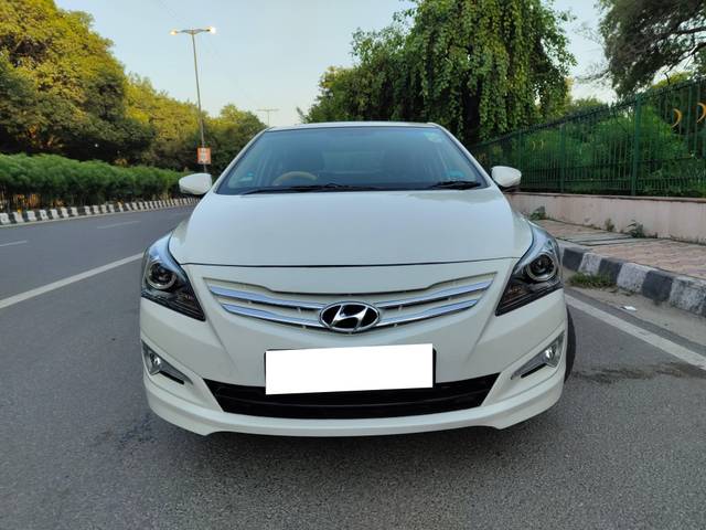 https://images10.gaadi.com/usedcar_image/4261952/original/processed_abb5d3e7855694d550419dc296132020.jpg?imwidth=6400