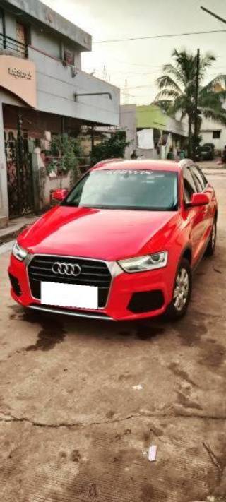 Audi Q3 2015-2017 Audi Q3 30 TDI S Edition