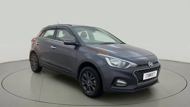 https://images10.gaadi.com/usedcar_image/4262233/original/33694cc49a0eb5f592d4cfa2cbafaff3.jpg?imwidth=6400