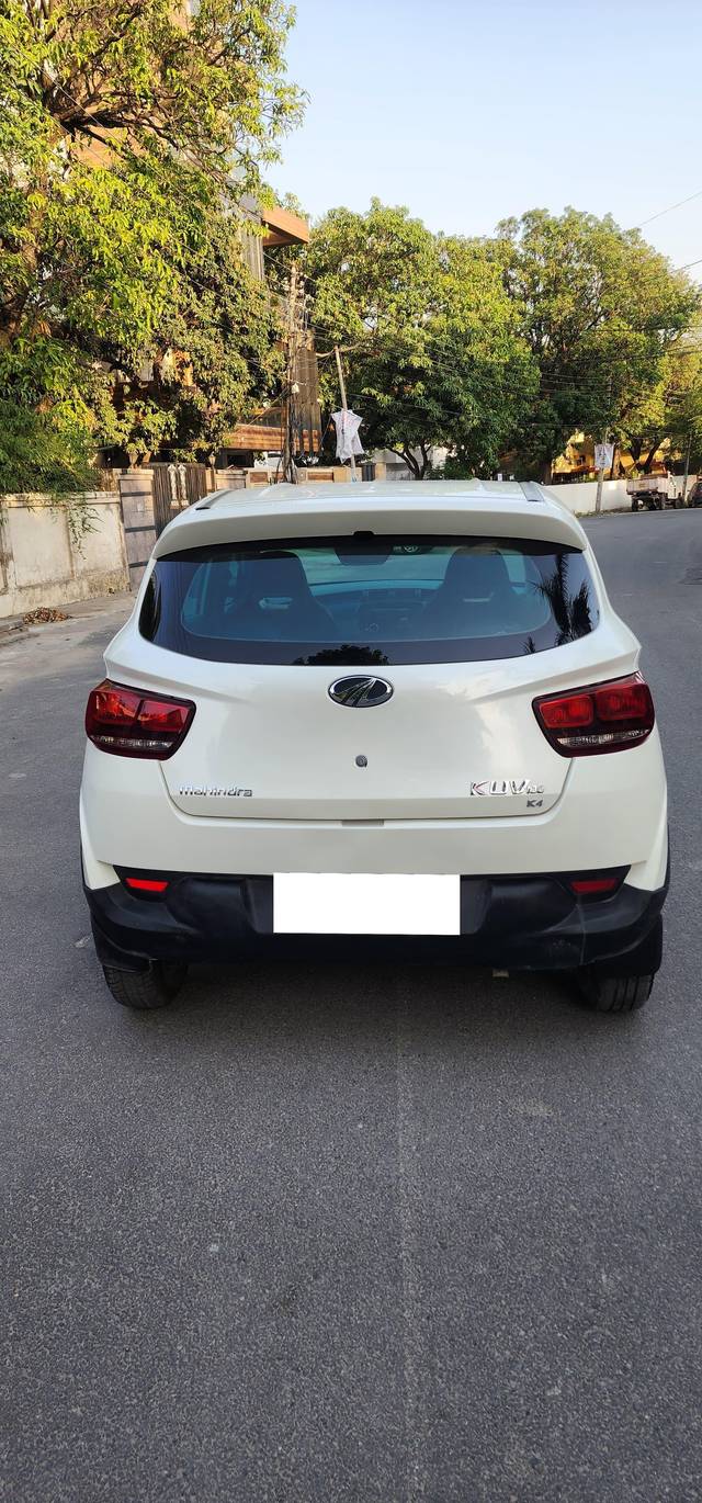 https://images10.gaadi.com/usedcar_image/4262283/original/processed_86718747e4d07bc72cb1d48f30ac53e0.jpg?imwidth=6401