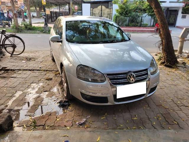 https://images10.gaadi.com/usedcar_image/4262340/original/processed_f3b19435-4da1-4bf6-9b80-fe7222ed10d5.jpg?imwidth=6400