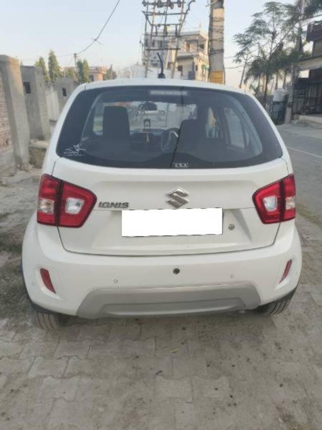 https://images10.gaadi.com/usedcar_image/4262516/original/processed_f92ff7b9-3250-4795-9be0-b956f8239c9b.jpg?imwidth=6400