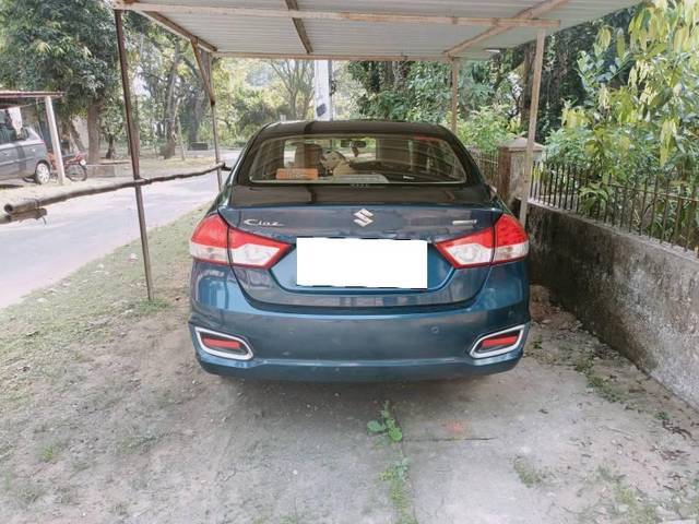 https://images10.gaadi.com/usedcar_image/4262528/original/processed_54726151-929e-4d75-a78c-997cc3b87cd0.jpg?imwidth=6401