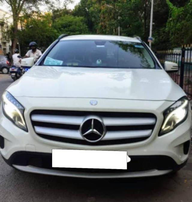 https://images10.gaadi.com/usedcar_image/4262603/original/ee936ebcebfd3ac4d9770abadbcbb1fe.jpeg?imwidth=6400