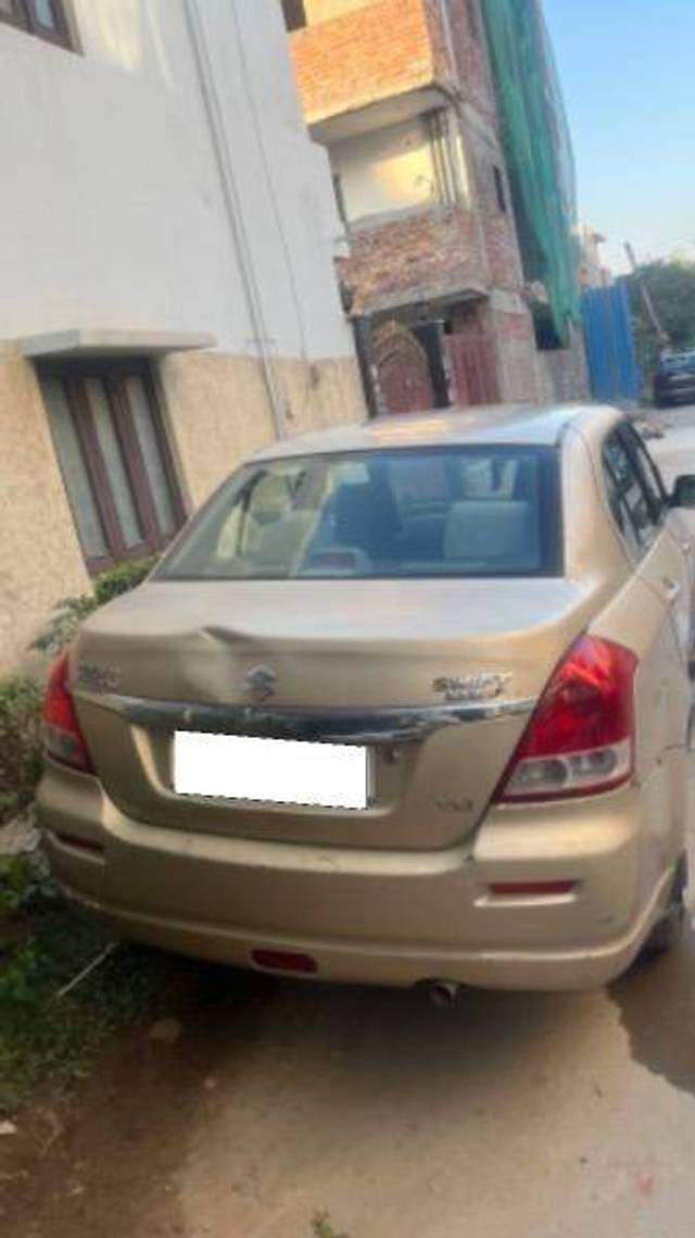 https://images10.gaadi.com/usedcar_image/4262604/original/fdf43d8a260fc6a20a90bc0a069013c5.jpg?imwidth=6401