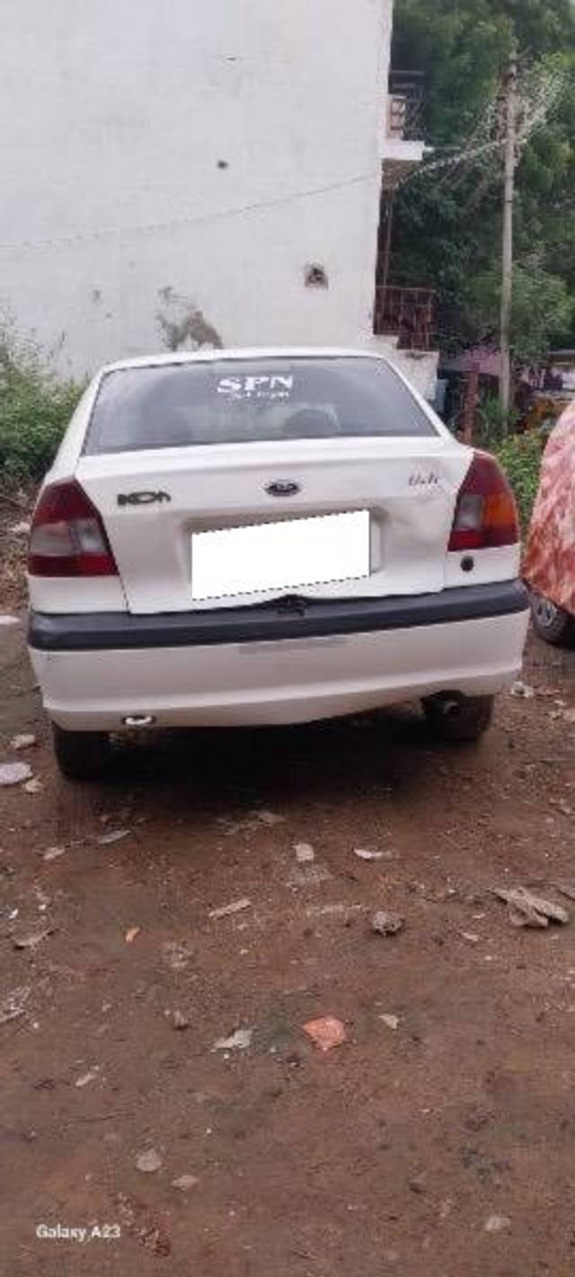 https://images10.gaadi.com/usedcar_image/4262618/original/processed_649d5fa7-a320-4dbb-935f-8f10d6b7804c.jpeg?imwidth=6400