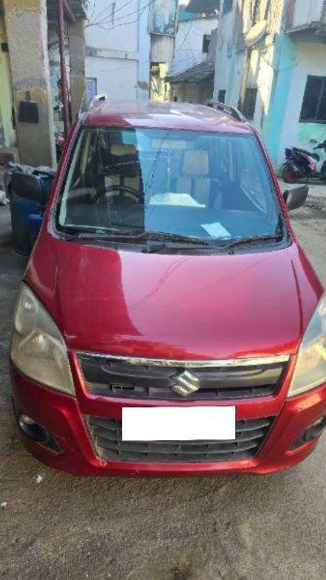 https://images10.gaadi.com/usedcar_image/4262648/original/b346fa6a768f4a79416d2669f3a9f518.jpg?imwidth=6400