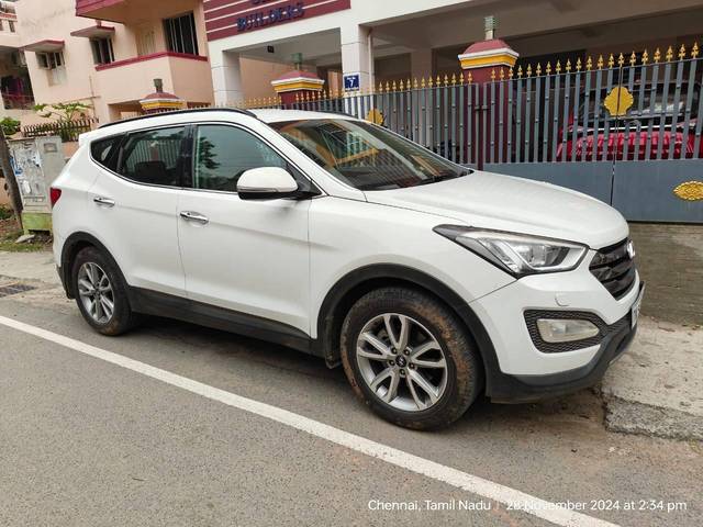 https://images10.gaadi.com/usedcar_image/4262661/original/processed_183fe01167db2b66d59c5b9ed18ce0c8.jpg?imwidth=6401