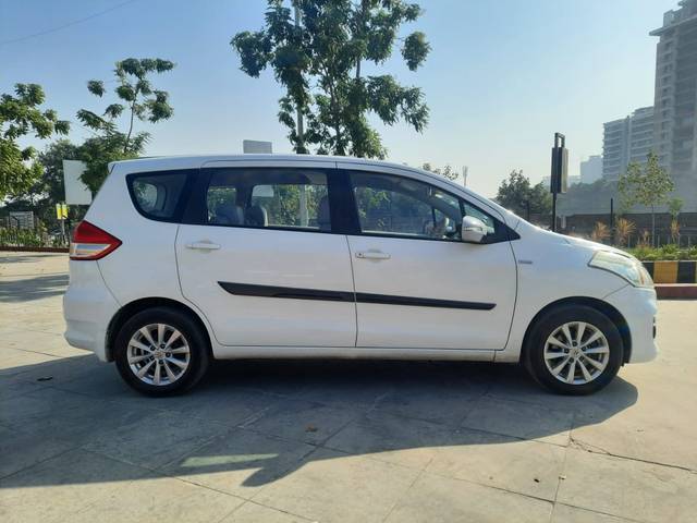 https://images10.gaadi.com/usedcar_image/4262687/original/bbd92510e1c71c19f3f8a7e313aeadd1.jpg?imwidth=6401