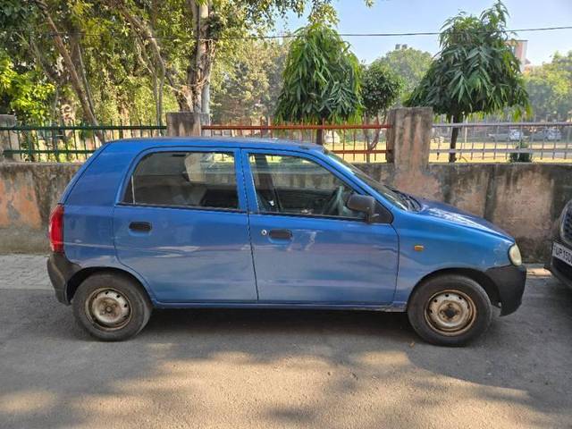 https://images10.gaadi.com/usedcar_image/4262701/original/processed_65808cd6-27d3-4e91-a3b7-610278d5c8b2.jpg?imwidth=6402