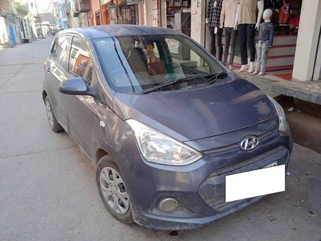 https://images10.gaadi.com/usedcar_image/4262724/original/processed_3423f893-831a-4e86-84d7-93fd0606a1c6.jpg?imwidth=6400