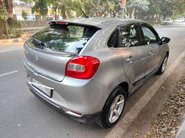 https://images10.gaadi.com/usedcar_image/4262741/original/processed_2983ad9c88104917f6207a8523419219.jpg?imwidth=6402