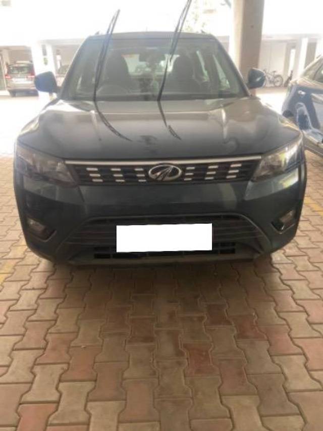 https://images10.gaadi.com/usedcar_image/4262742/original/processed_2cc556c3-19b5-41da-a7be-d2170fa69278.jpeg?imwidth=6400