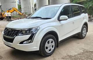 Mahindra XUV500 Mahindra XUV500 W7 BSIV