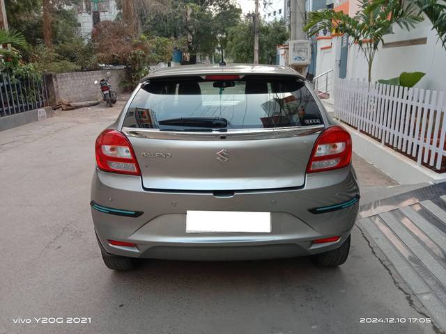 https://images10.gaadi.com/usedcar_image/4262807/original/processed_499de387ec2826a690aa2bef36910e94.jpg?imwidth=6402