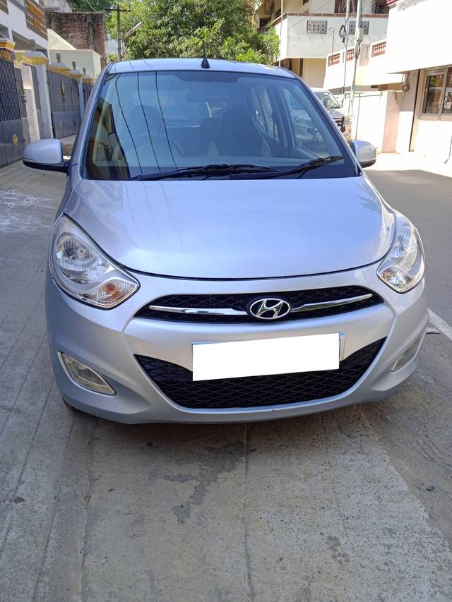 https://images10.gaadi.com/usedcar_image/4262823/original/processed_35a3afb14ce28111b2b32b14cb1297cd.jpg?imwidth=6400