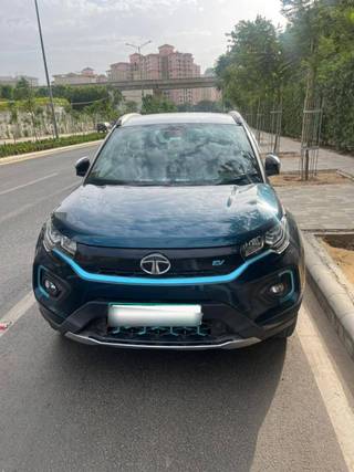 Tata Nexon EV Max 2022-2023 Tata Nexon EV XZ Plus