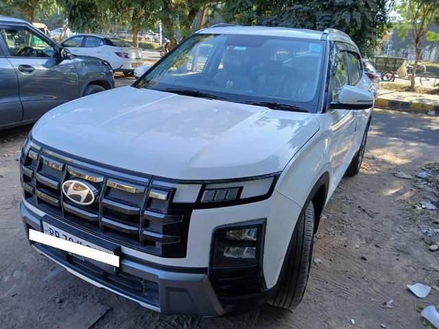 https://images10.gaadi.com/usedcar_image/4262924/original/processed_b6069e45-aca3-4cca-9097-1f04e169499b.jpg?imwidth=6402