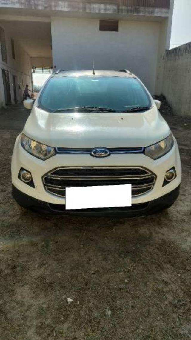 https://images10.gaadi.com/usedcar_image/4263022/original/processed_b08bb55a-7387-4b44-a737-5171b3cbeb60.jpg?imwidth=6400