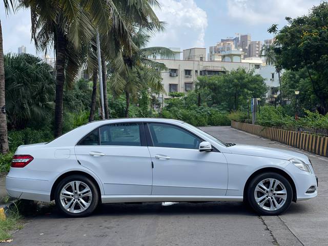 https://images10.gaadi.com/usedcar_image/4263038/original/processed_08cea19a4c83a108a19d55a481636ace.jpeg?imwidth=6401