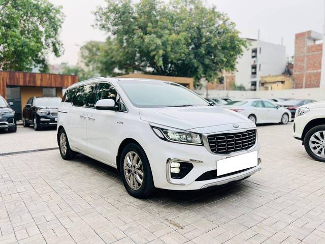 https://images10.gaadi.com/usedcar_image/4263075/original/processed_a5252da8f45f9f583237b037665d0a9a.jpeg?imwidth=6400