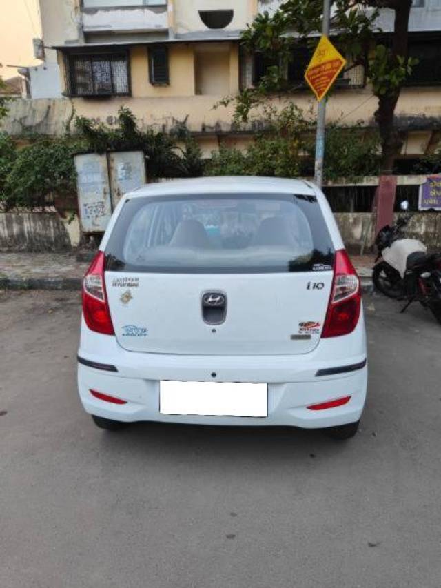 https://images10.gaadi.com/usedcar_image/4263147/original/processed_42b8cad0-47cc-489a-967f-d44283b4eb69.jpeg?imwidth=6401