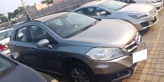 Maruti S Cross 2015-2017 Maruti S Cross DDiS 200 Zeta