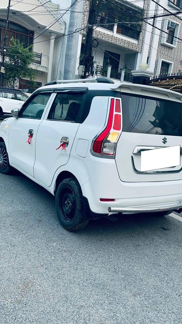 Second-hand 2020 Maruti Wagon R VXI for sale in Varanasi-7