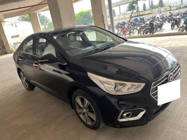 https://images10.gaadi.com/usedcar_image/4263354/original/processed_395dca28-7b5d-4e92-9be1-f83151028b8c.jpg?imwidth=6400