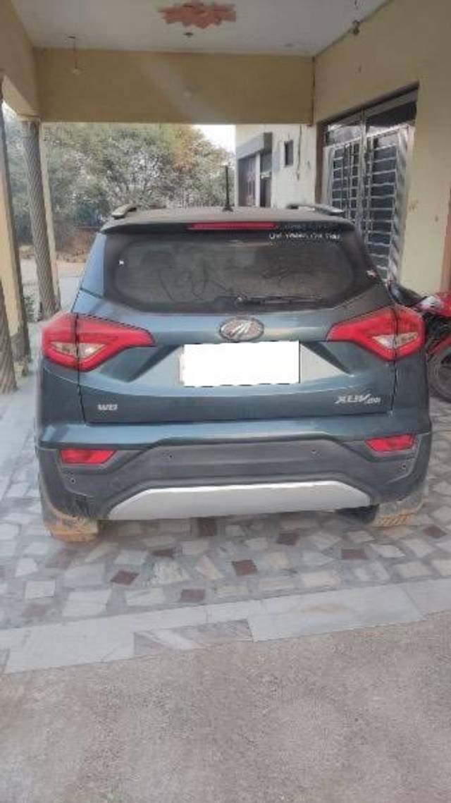 https://images10.gaadi.com/usedcar_image/4263521/original/processed_74b45426-9aca-4307-a8b4-5669bbf56159.jpg?imwidth=6401