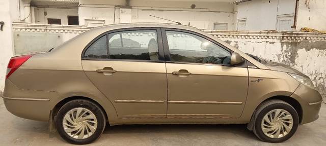 https://images10.gaadi.com/usedcar_image/4263576/original/1c5a019c13be1437f11e79cda6ee4114.jpg?imwidth=6401