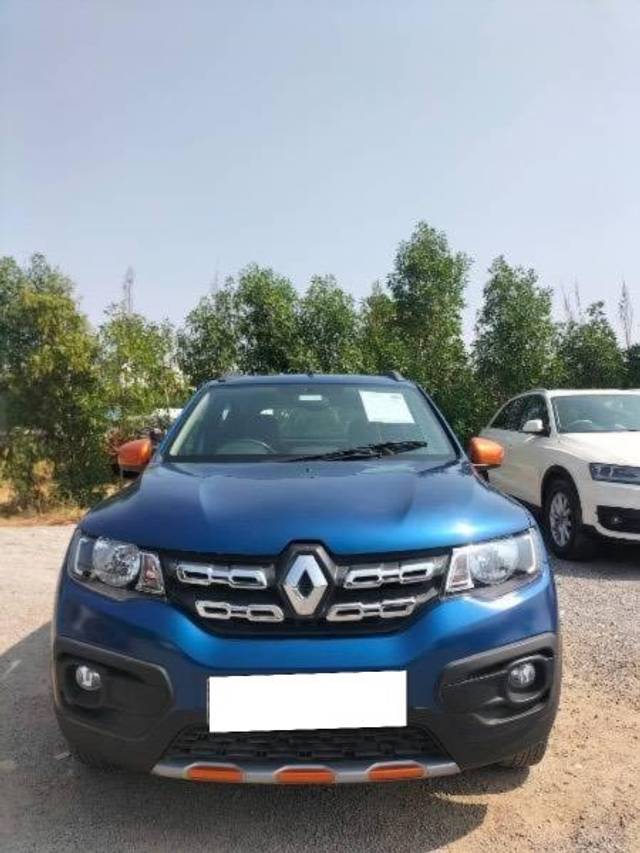 https://images10.gaadi.com/usedcar_image/4263701/original/processed_acf6ea13-410a-4b12-9dd2-e3e1f67943dd.jpg?imwidth=6402