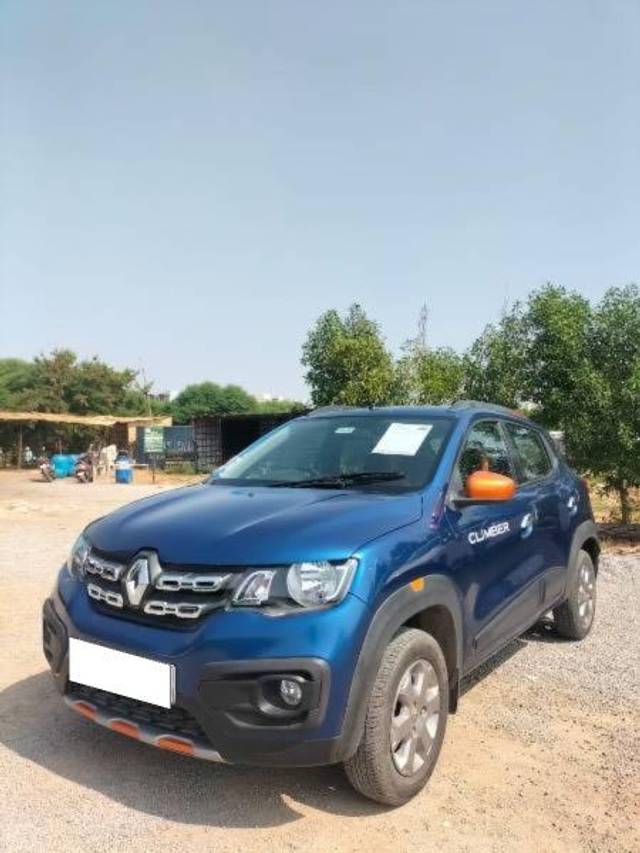 https://images10.gaadi.com/usedcar_image/4263701/original/processed_e4b85ac3-81ad-41f0-90e8-ab9d0b4b5423.jpg?imwidth=6401