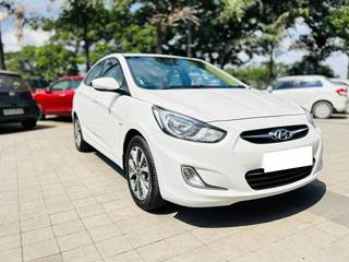 Hyundai Verna 2011-2015 Hyundai Verna 1.6 SX VTVT