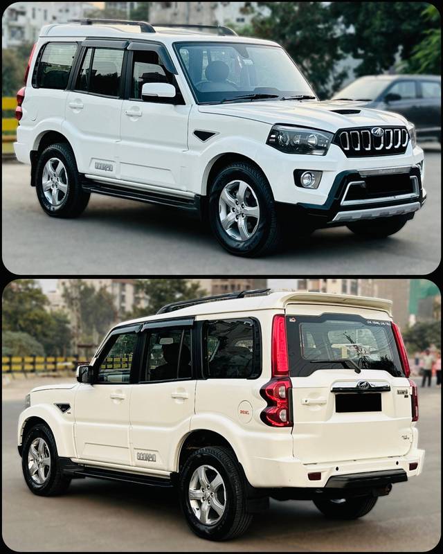 https://images10.gaadi.com/usedcar_image/4263735/original/processed_15065325bb66a5b819958d1128bd1e50.jpg?imwidth=6402