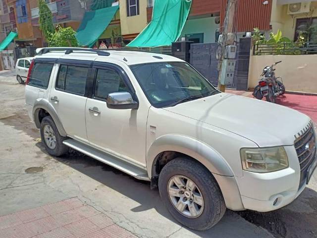 https://images10.gaadi.com/usedcar_image/4263764/original/processed_a3dbdd3d-5ae4-43bd-9fc0-f2b1924f1939.jpg?imwidth=6400