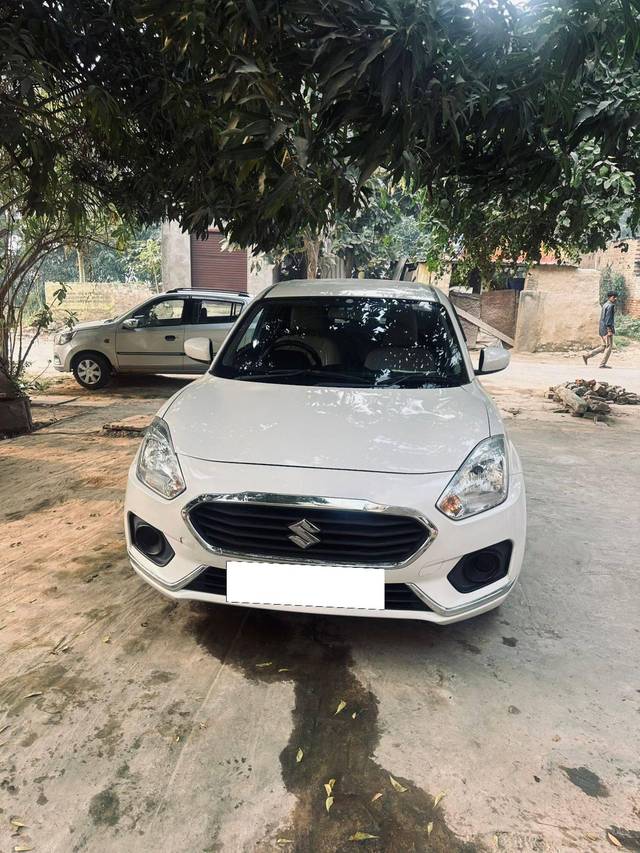 https://images10.gaadi.com/usedcar_image/4263805/original/processed_e635708789a5500fcc33562faaf5f2ee.jpg?imwidth=6400