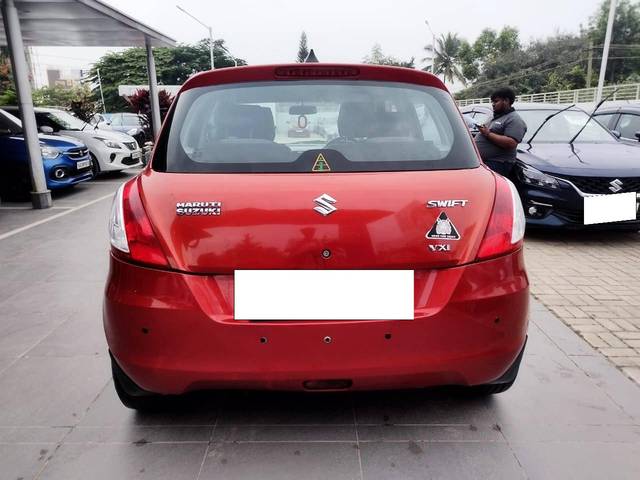 https://images10.gaadi.com/usedcar_image/4263886/original/processed_10e4a4f1dc54403782c03a886343fbc5.jpg?imwidth=6401