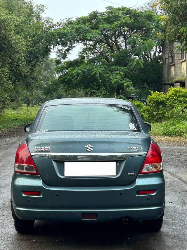 https://images10.gaadi.com/usedcar_image/4263947/original/processed_b62eb46c774666858fa5f85e3790f258.jpg?imwidth=6402