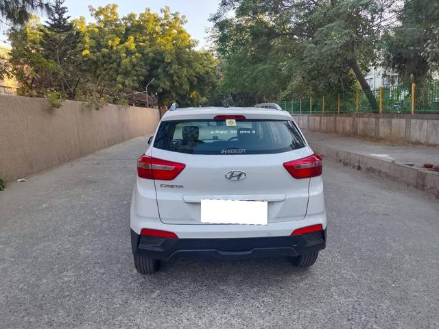 https://images10.gaadi.com/usedcar_image/4263963/original/processed_f0a318321d0a668d567cab280d67ccd3.jpg?imwidth=6402