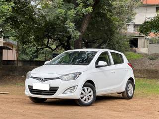 Hyundai Elite i20 2014-2017 Hyundai i20 Sportz 1.2