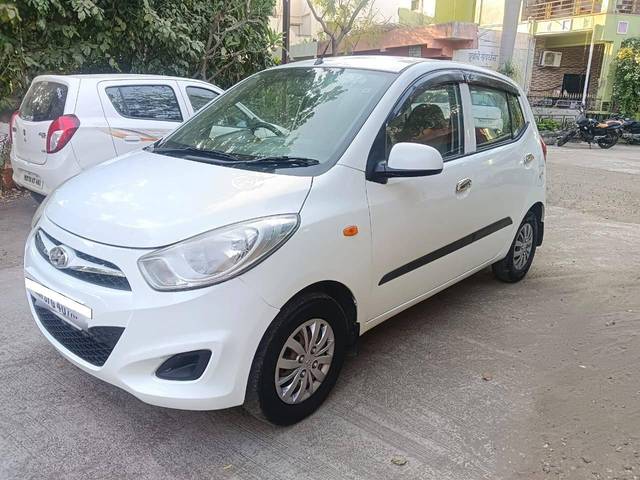 https://images10.gaadi.com/usedcar_image/4263984/original/processed_4fa36f1ca0aae3f7f3c607df414ce2ed.jpg?imwidth=6400