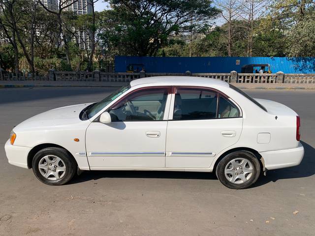 https://images10.gaadi.com/usedcar_image/4264008/original/1157e9f84fff2805fa1b8b53a3c9ebc1.JPG?imwidth=6400