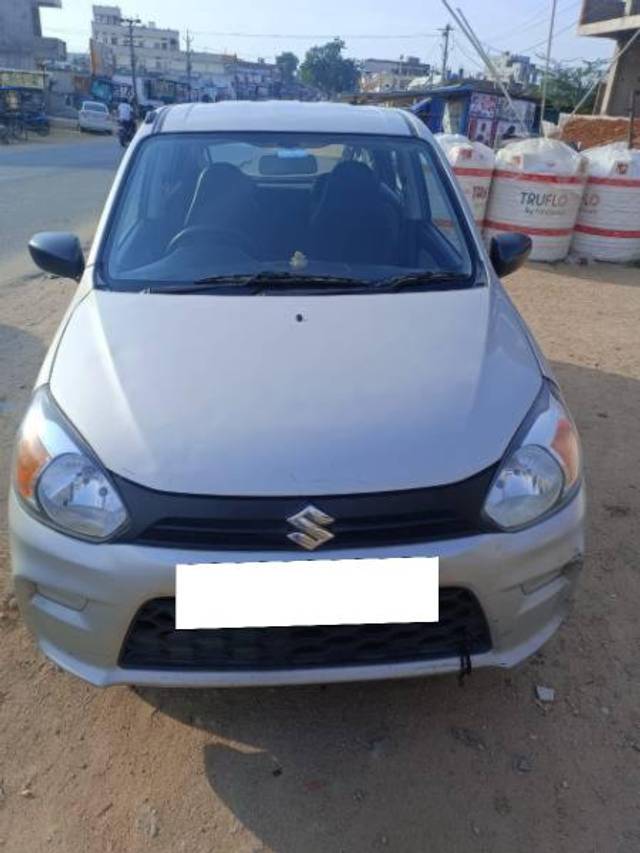 https://images10.gaadi.com/usedcar_image/4264013/original/processed_45b3821b-19e5-4560-b810-f694d2f9bd37.jpg?imwidth=6400