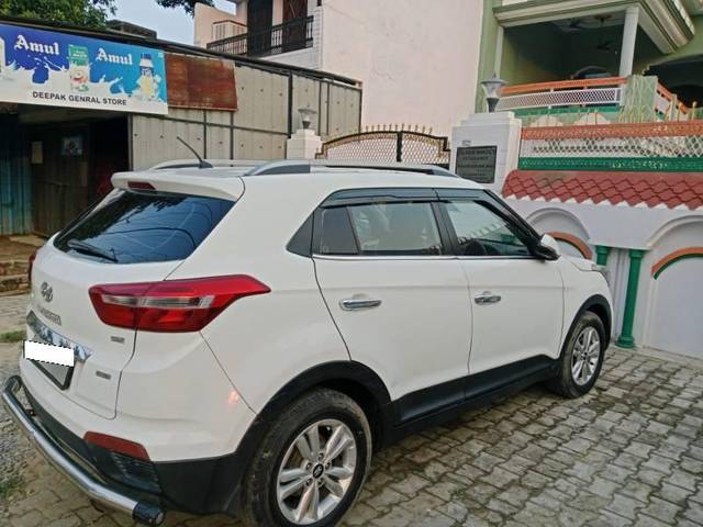 https://images10.gaadi.com/usedcar_image/4264034/original/processed_8efdce6a-a98a-4bfb-8a73-c75bffa11393.jpg?imwidth=6401