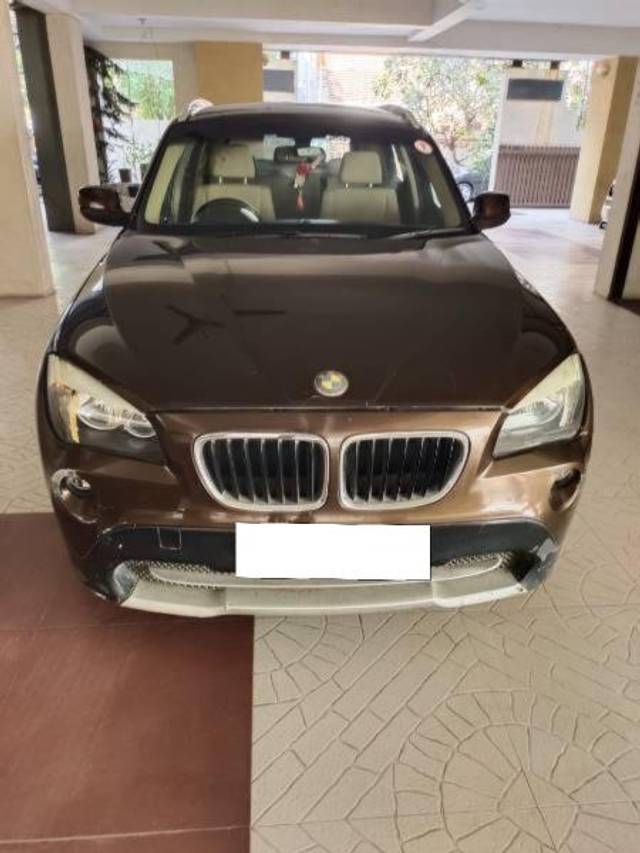 https://images10.gaadi.com/usedcar_image/4264049/original/processed_62b28b05-ba40-4fa6-afec-86eb86e2a5ac.jpg?imwidth=6402